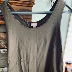 Chico’s taupe size 2 top (large)